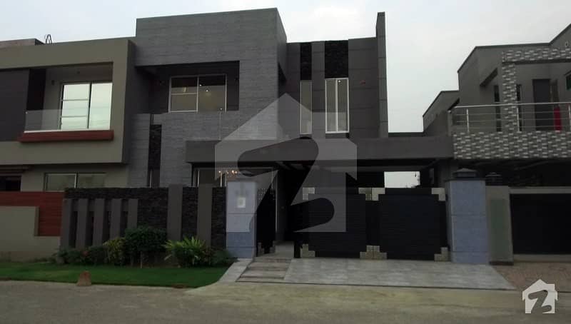 10 Marla Brand New Owner Built Luxury Villa For Sale In State Life Phase 1 Lahore