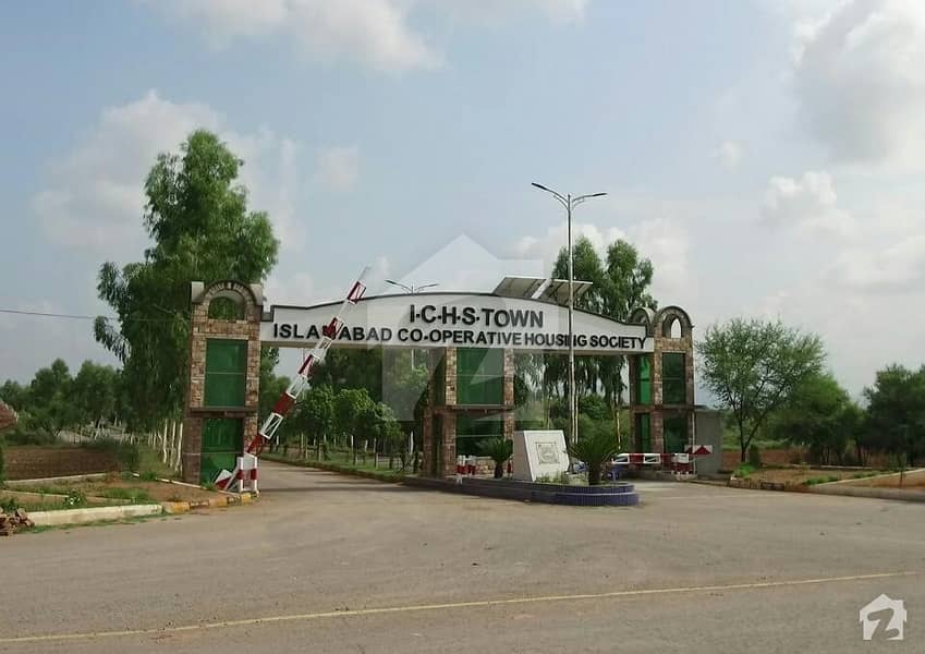 1 Kanal Plot Available For Sale Near Main Road Of Ichs Town