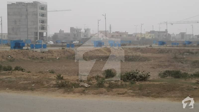 AIK CONSTRUCTIONS ESTATES GIVE YOU A HOT OFFER 1 KANAL COMMERCIAL LAND FOR SALE