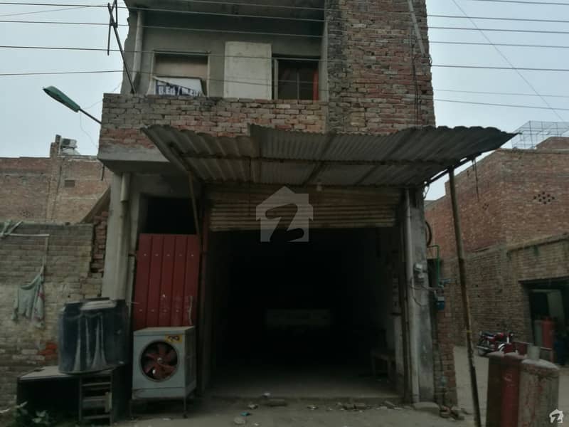 گرین ٹاؤن لاہور میں 3 کمروں کا 10 مرلہ مکان 1.1 کروڑ میں برائے فروخت۔