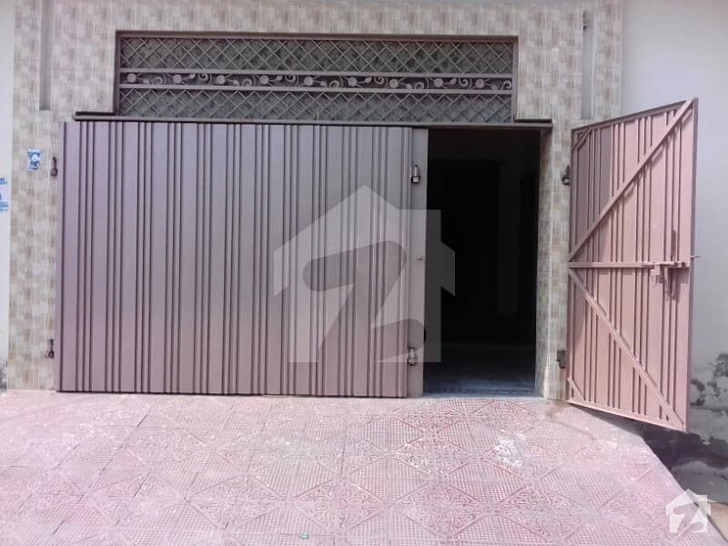 کھڑیانوالہ فیصل آباد میں 6 کمروں کا 10 مرلہ مکان 2.2 کروڑ میں برائے فروخت۔