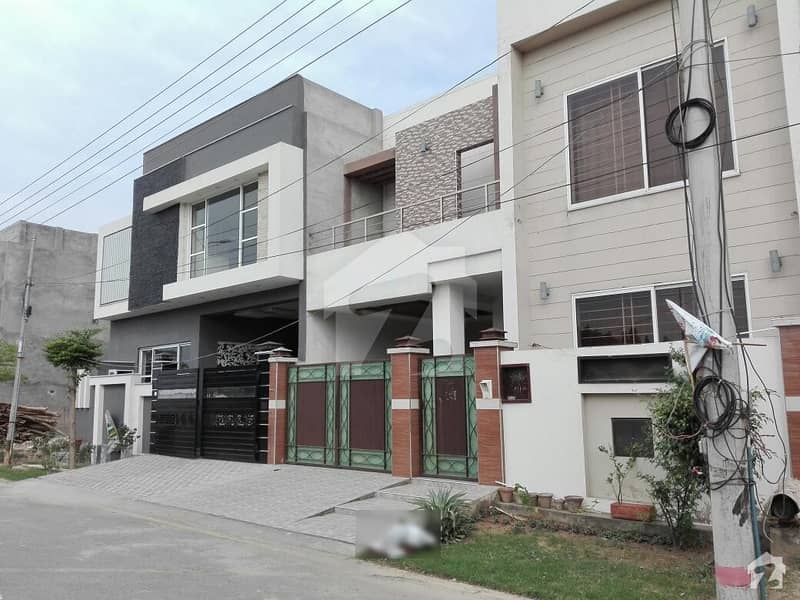 House Available For Sale On Good Location Eden Valley, Faisalabad