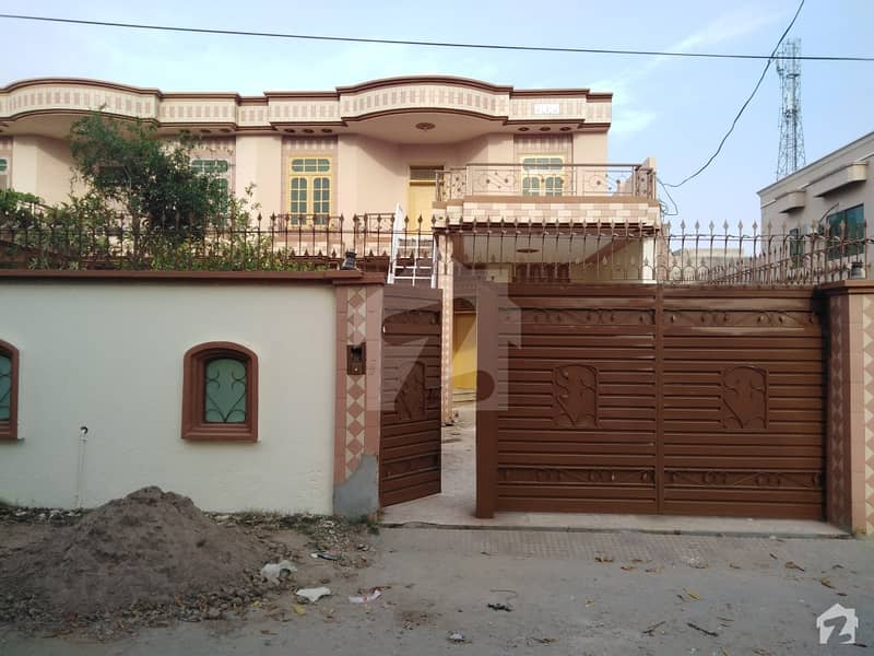 12 Marla Double Storey House Available For Rent