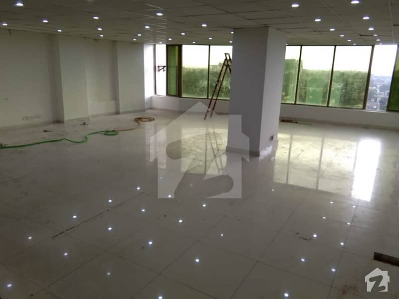 1000 Sq Ft Office For Sale At 4th Floor Century Tower Kalma Chowk Lahore
