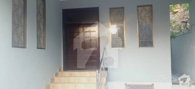 10 Marla Double Storey House House Is Available For Sale