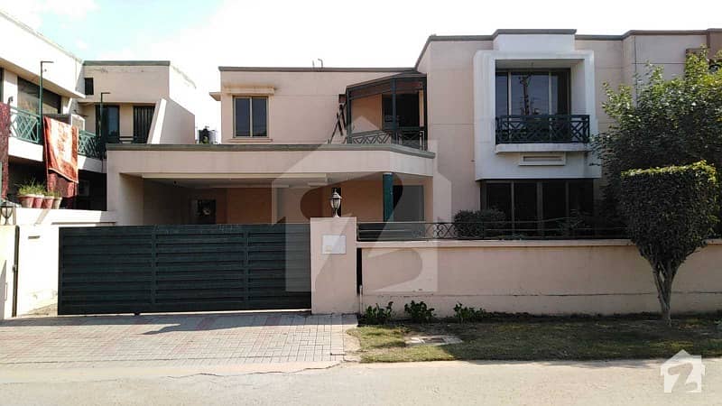 House With Basement Is Available For Sale In Eden Canal Villas Lahore