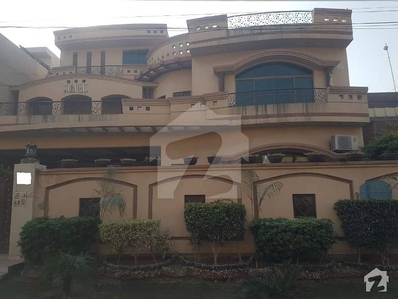 1 Kanal House Double Story For Sale In BlockD Canal View