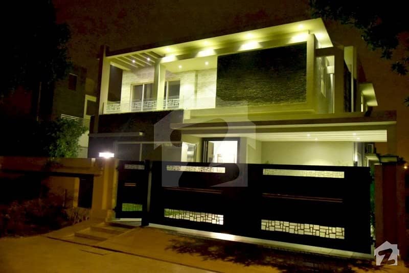 1 Kanal Brand New Galleria Design House With Basement For Rent In DHA Phase 6 Lahore