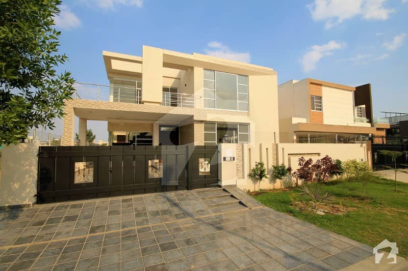 Top Of Line One Kanal Brand New Modern Villa Located At Most Prime Location Must Once Visit