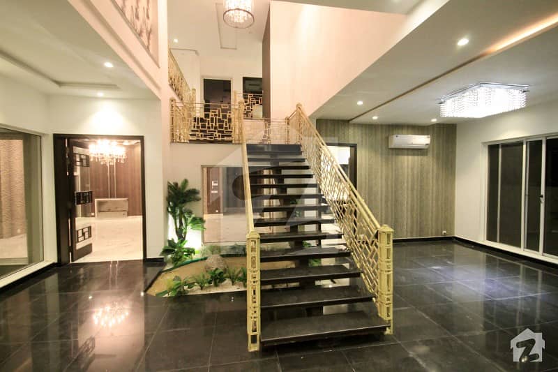 Unique Design One Kanal Brand New Luxurious Bungalow Near Gloria Jeans