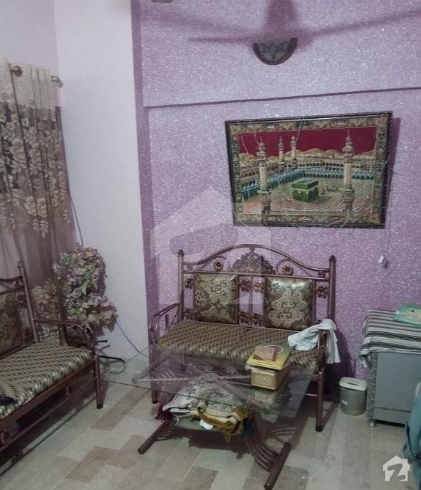 گارڈن ویسٹ کراچی میں 3 کمروں کا 4 مرلہ فلیٹ 50 لاکھ میں برائے فروخت۔