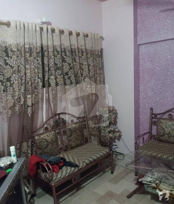گارڈن ویسٹ کراچی میں 3 کمروں کا 4 مرلہ فلیٹ 65 لاکھ میں برائے فروخت۔
