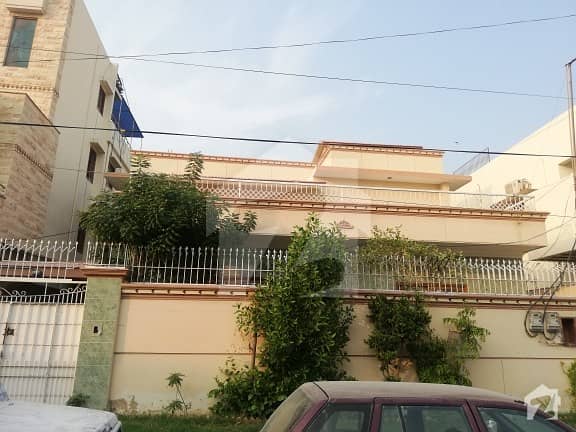 گلستانِِ جوہر ۔ بلاک 15 گلستانِ جوہر کراچی میں 6 کمروں کا 18 مرلہ مکان 1.4 لاکھ میں کرایہ پر دستیاب ہے۔