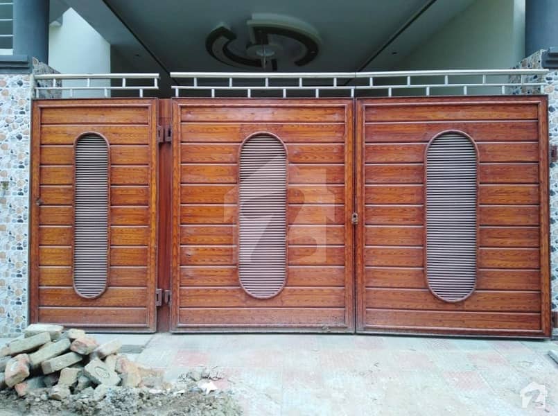 گوہرٹاؤن بہاولپور میں 6 کمروں کا 6 مرلہ مکان 1.1 کروڑ میں برائے فروخت۔