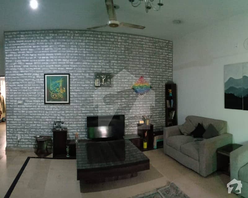 10 Marla Fully Furnished Prime Location House For Rent In Bahria Town - Jasmine Block