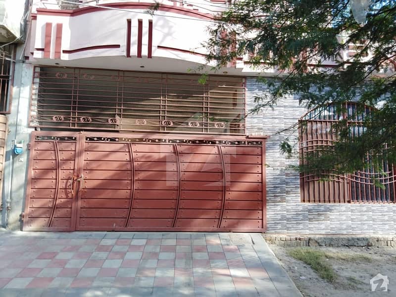 رحمت کالونی بہاولپور میں 4 کمروں کا 6 مرلہ مکان 75 لاکھ میں برائے فروخت۔