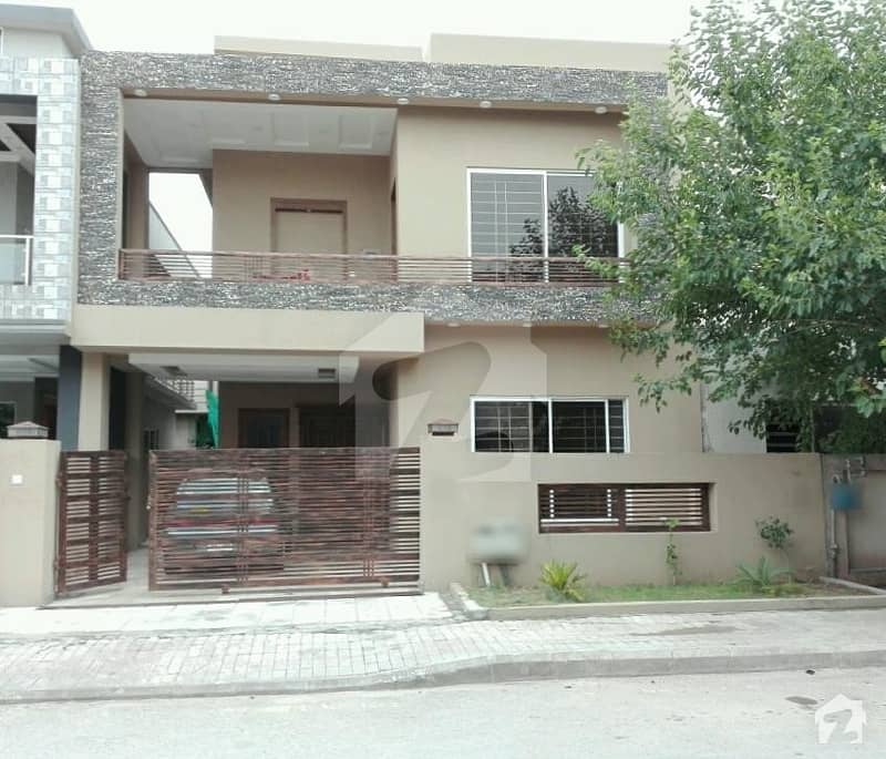 Double Storey & Double Unit House Is Available For Sale