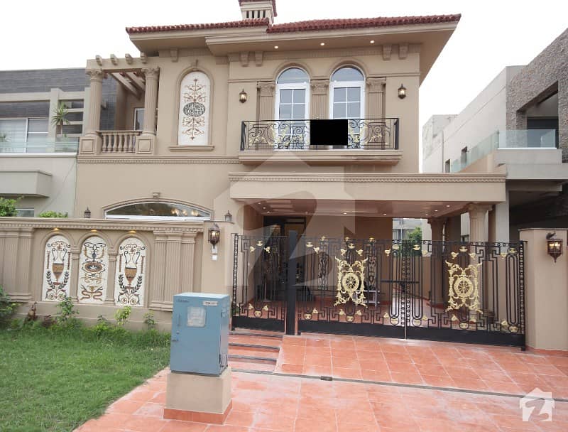 10 Marla House For Sale In Air Avenue  Block R  N DHA Lahore