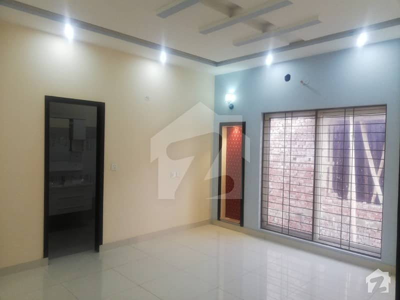 10 Marla Double story house for Rent in Rafi Block Bahria Town Lahore