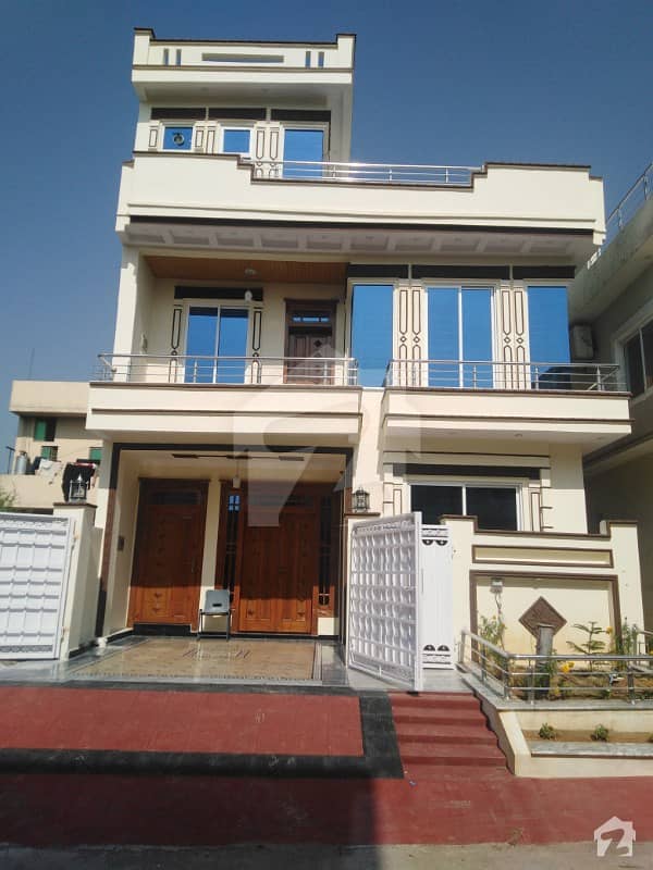 Luxury House 25x40 for sale in G 13 Islamabad