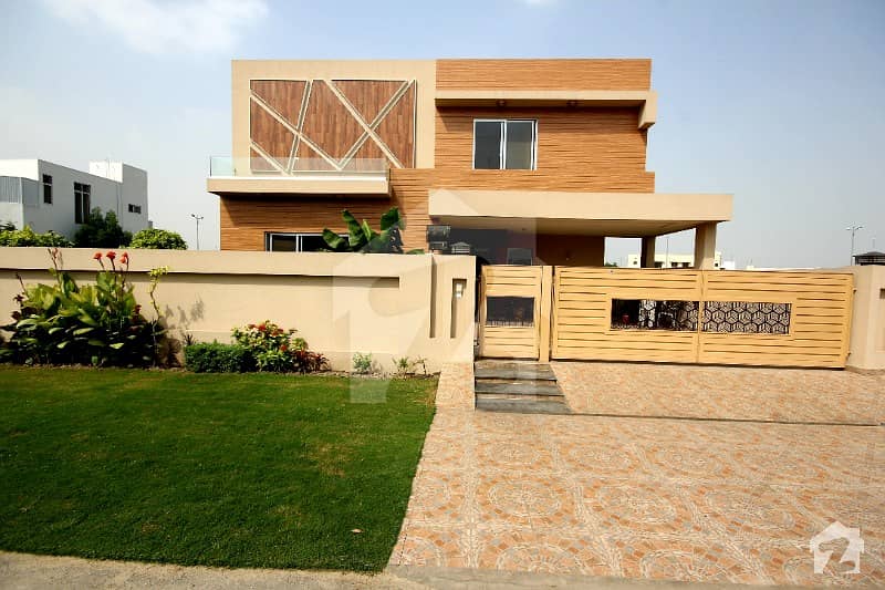 One Kanal Elegant Design Beautiful Bungalow For Sale In Dha Phase 6