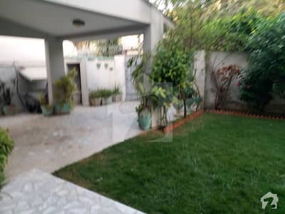 گلشنِ اقبال - بلاک 5 گلشنِ اقبال گلشنِ اقبال ٹاؤن کراچی میں 5 کمروں کا 0.98 کنال مکان 6.65 کروڑ میں برائے فروخت۔ گلشنِ اقبال - بلاک 5 گلشنِ اقبال گلشنِ اقبال ٹاؤن کراچی میں 5 کمروں کا 0.98 کنال مکان 6.65 کروڑ میں برائے فروخت۔