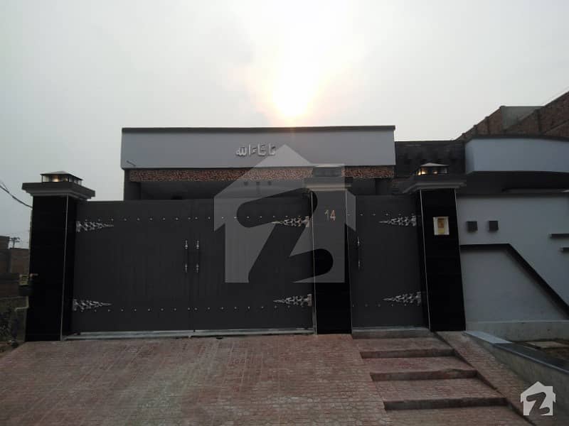 22 Marla House Is Available For Sale In Rehman Garden Faisalabad
