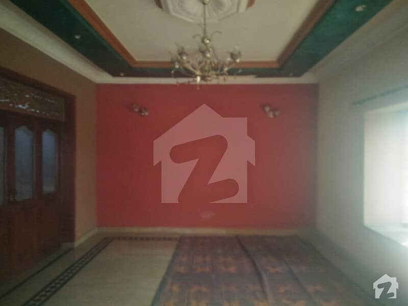 واپڈا ٹاؤن لاہور میں 3 کمروں کا 1 کنال بالائی پورشن 48 ہزار میں کرایہ پر دستیاب ہے۔