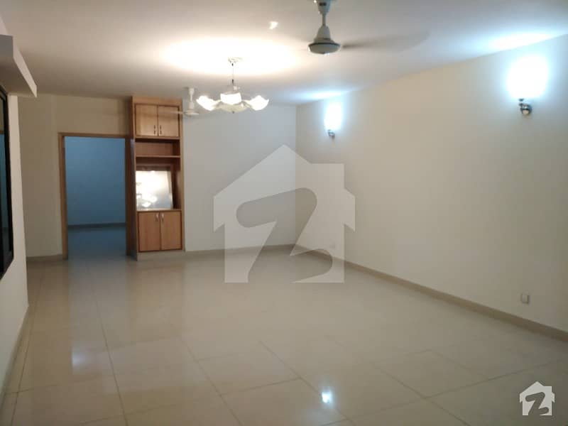 8 Marla Slightly Used Second Floor Flat Is Available For Rent In Rehman Gardens