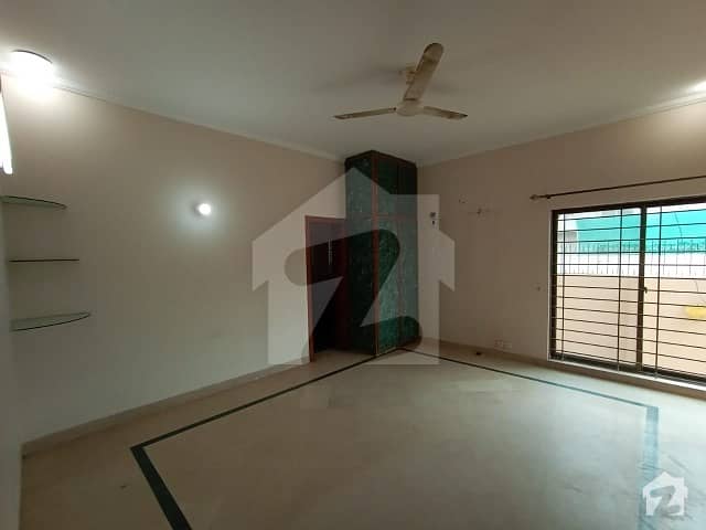 01 Kanal Lower Portion For Rent in DHA Phase 3 Lahore