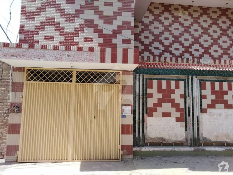 جیل روڈ بہاولپور میں 4 کمروں کا 10 مرلہ مکان 1.2 کروڑ میں برائے فروخت۔