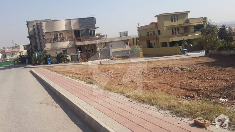 350 Yards 14 Marla Plot Block F Naval Anchorage Islamabad