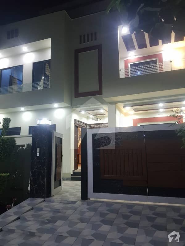 Brand New 10 Marla House Available For Sale In Wapda Town Gujranwala
