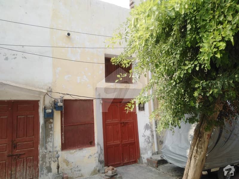 1 Marla & 213 Square Feet Shop For Sale On Dairy Road Sargodha