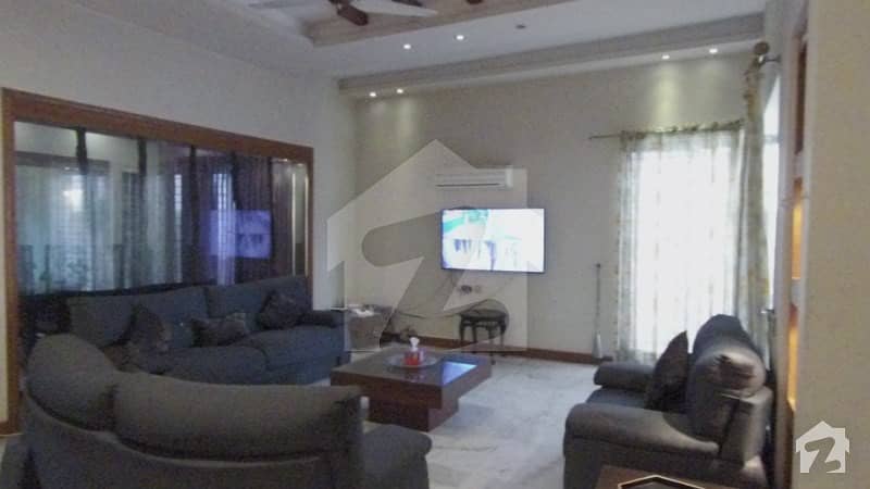 1 Kanal Bungalow For Sale In H Block Of DHA Phase 5 Lahore