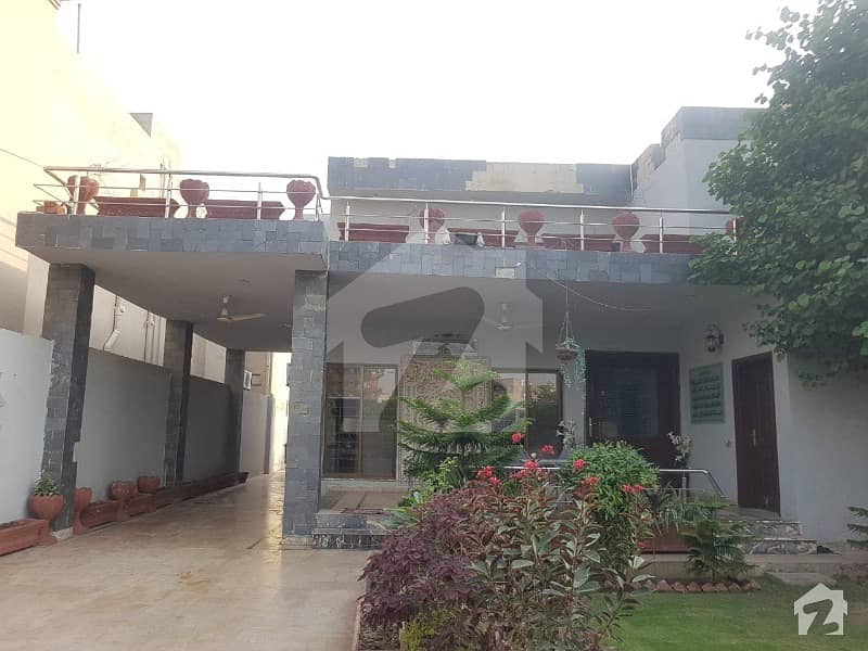 او پی ایف ہاؤسنگ سکیم - بلاک بی او پی ایف ہاؤسنگ سکیم لاہور میں 5 کمروں کا 1 کنال مکان 2.8 کروڑ میں برائے فروخت۔