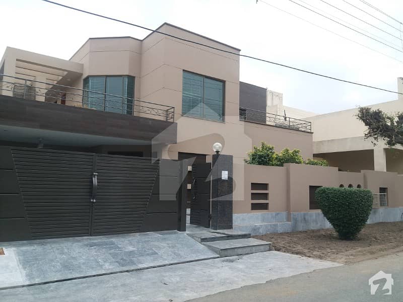 1Kanal brand newly fully renovated solid owner made house in DHA PHASE2  good location near central park and market