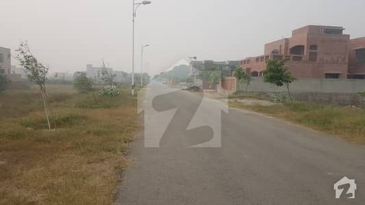 Near W 1345 Main Road Direct Approach No Dp No Pole Near Park Mosque Sector Shops Also Near By Houses Dha Raya Community Club Golf Course Near W 1345 Main Road Direct Approach No Dp No Pole Near Park Mosque Sector Shops Also Near By Houses Dha Raya Community Club Golf Course