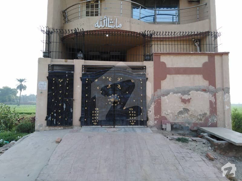 پرانا شجاع آباد روڈ ملتان میں 4 کمروں کا 5 مرلہ مکان 40 لاکھ میں برائے فروخت۔