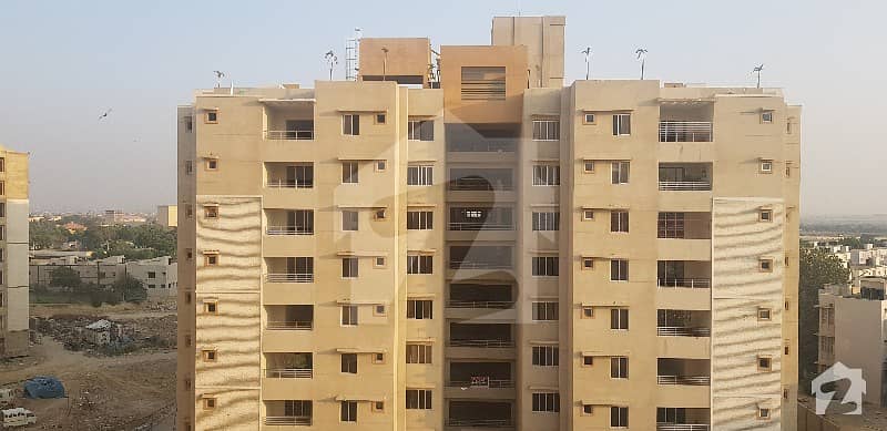 نیوی ہاؤسنگ سکیم کارساز کراچی میں 5 کمروں کا 16 مرلہ فلیٹ 1.1 لاکھ میں کرایہ پر دستیاب ہے۔