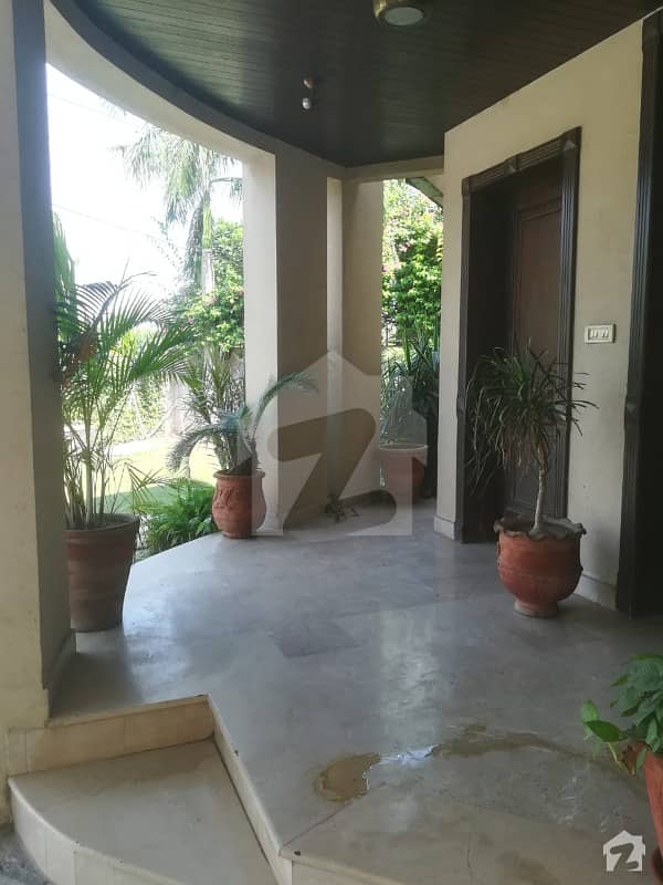 1 Kanal Single Storey House Is Available For Sale Located In Phase 3 Z Block Dha Defence Lhr