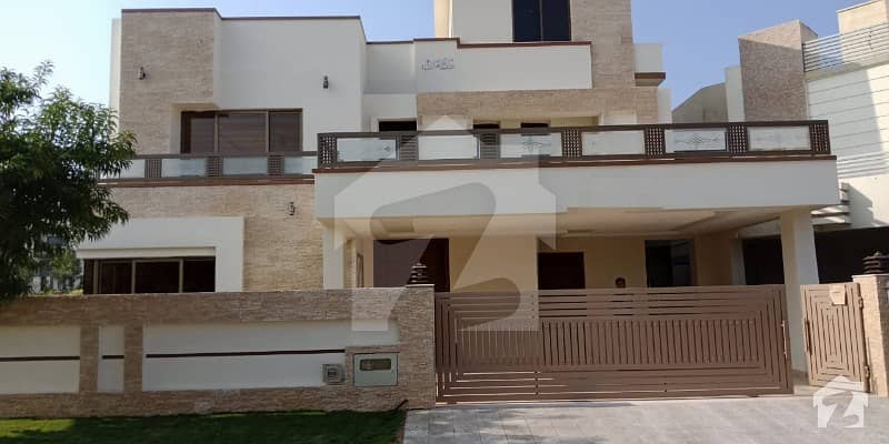 1 Kanal Brand New House For Sale - Sector B