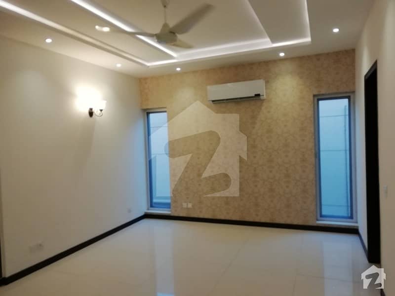 1kanal New Executive Class House For Rent dha Phase 3