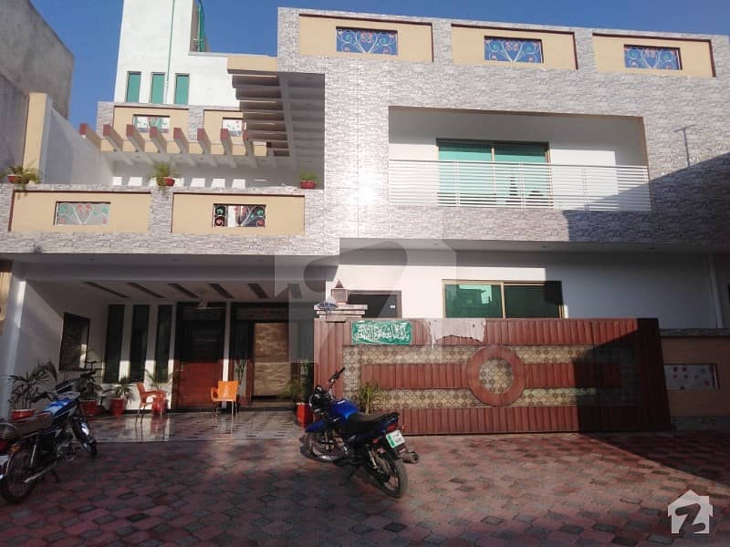 Pakistan Town Brand New 10 Marla House On Hot Location