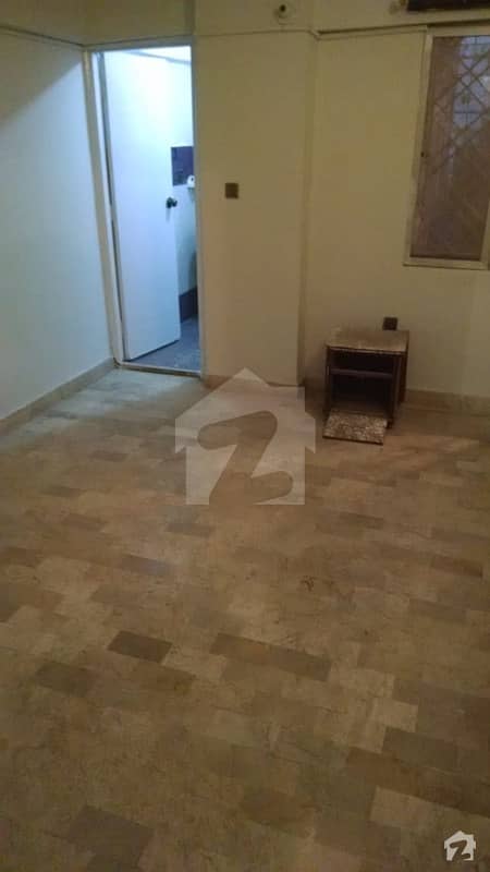 2nd Floor Newly Renovated Available For Rent In Good Location