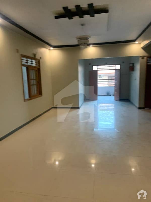 2nd Floor With Roof 3 Bed Portion For Sale In Johar Block 14