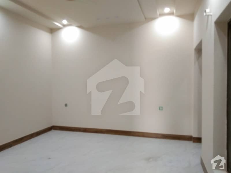 ماڈل سٹی ون کینال روڈ فیصل آباد میں 3 کمروں کا 5 مرلہ مکان 35 ہزار میں کرایہ پر دستیاب ہے۔