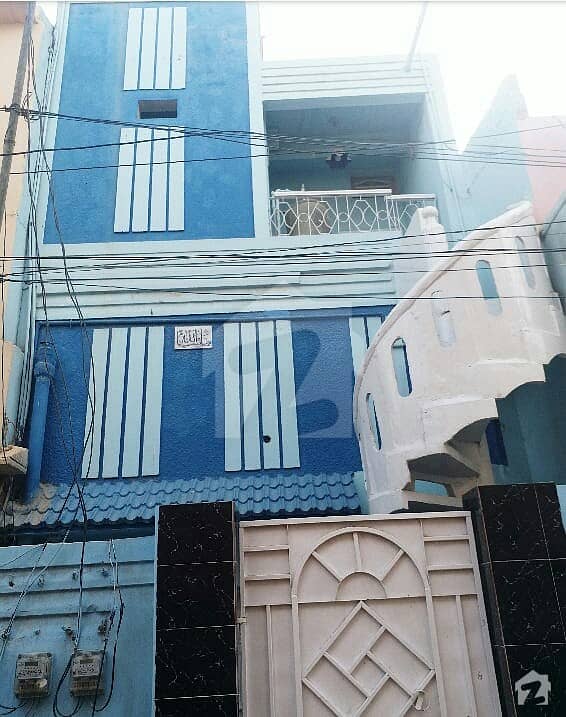 لانڈھی کراچی میں 4 کمروں کا 3 مرلہ مکان 58 لاکھ میں برائے فروخت۔