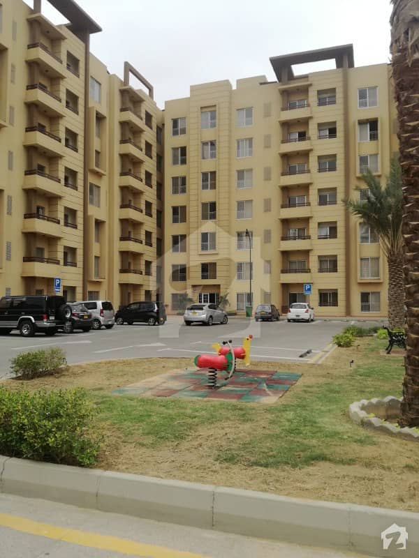 4 Bed Penthouse Is Available For Sale On 4 Year Easy Installment Plain Bahria Town Karachi