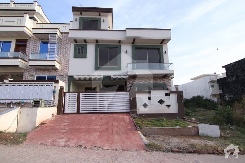 Brand New 30 X 60 House For Sale In G13 Islamabad